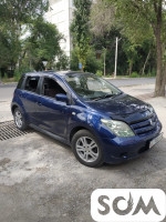 Продаю Toyota Ist, 2003 г.в, 4900 $