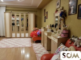 Сдаю 4-комнатную квартиру, Элитка, Центр, 900 $, б/п
