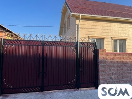 Срочно! Продаю 2-этажный дом, 6 комнат, начало Ак-Орго, 165 000 $