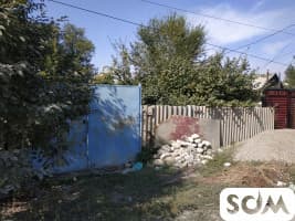 Срочно! Продаю участок 5,35 соток + маленький дом (под снос) по улице